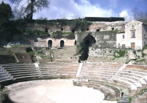 Teano teatro romano 